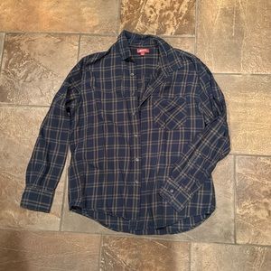 Flannel shirt